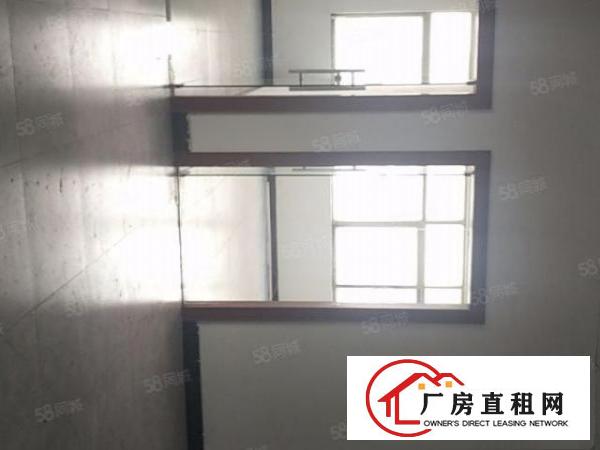  塘厦横塘独院标准3楼350平方！洁净车间！蹭亮地坪漆精装修