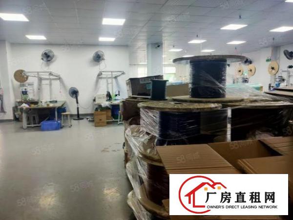  塘厦新出标准厂房一楼860平方，精装修办公室水电齐全价钱便宜