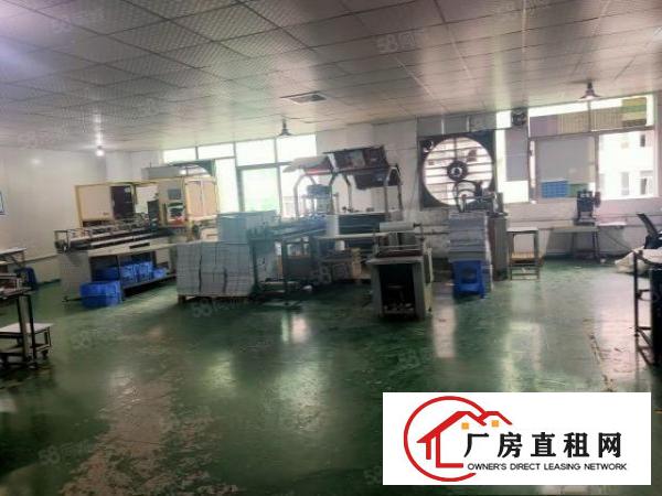  塘厦石鼓标准厂房二楼整层1380平方出租，有装修价格实惠