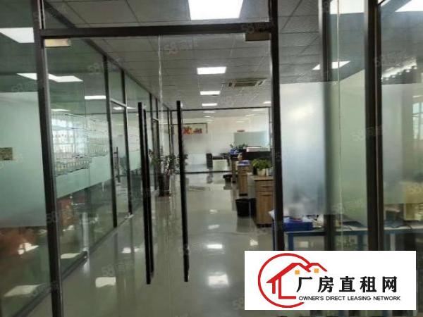  塘厦高速出口新出二楼厂房800平方，现成办公室装修