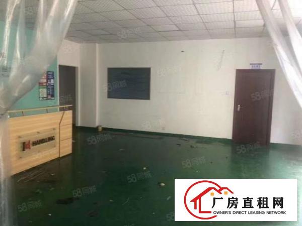  原房东标准1楼800平方!现成地坪漆办公室装修，周边空地大