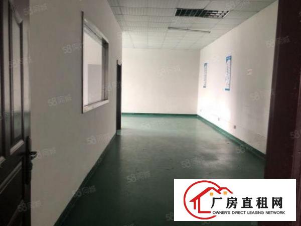  靠深圳新出标准厂房3楼450平方全现成装修拎包入住