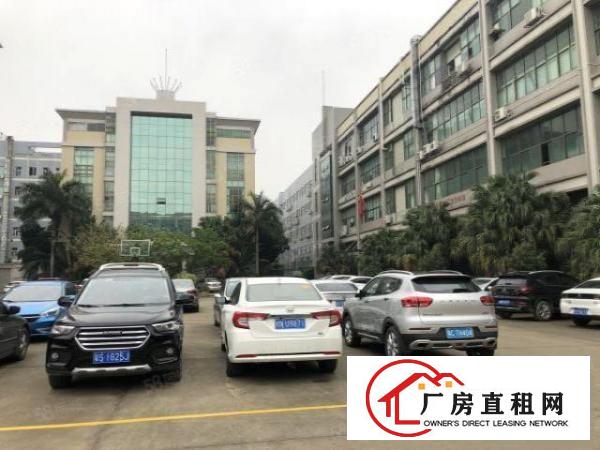  靠深圳新出标准厂房3楼450平方全现成装修拎包入住