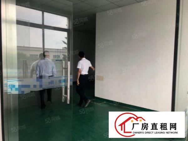  靠深圳新出标准厂房3楼450平方全现成装修拎包入住