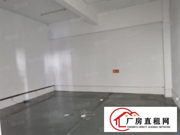  石潭布工业区新出楼上厂房整层1200平，公摊小租金