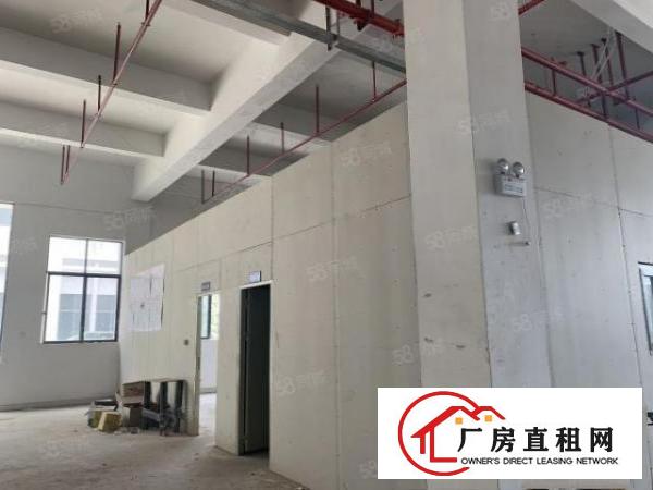  凤岗西旺工业园新出一楼900平水电到位超大空地厂房出租可分租