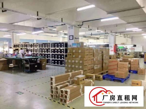  塘厦石鼓工业园里3楼700平厂房出租，有办公室装修，有水电