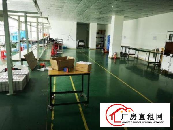  出租凤岗镇油甘埔深沃光电科技园B栋7楼东厂房