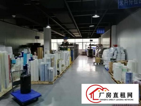  凤岗无尘车间，不用转让费，水电齐全，拎包入住，2楼1550