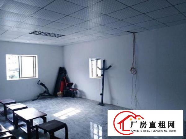  凤岗镇清溪路口3楼1600平方