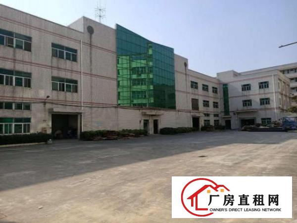  凤岗楼上厂房出租4600平适合电商电子五金加工大小分