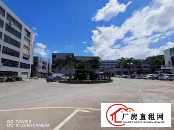  ~凤岗工业区1000平方精装修3楼厂房，紧挨大路，好招工~