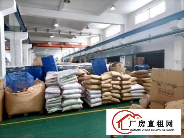  工业园内，独栋1至4层共6400平方