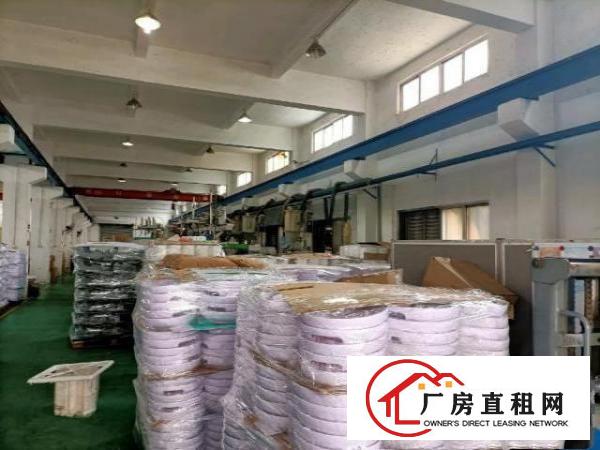  工业园内，独栋1至4层共6400平方