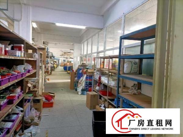  工业园内，独栋1至4层共6400平方