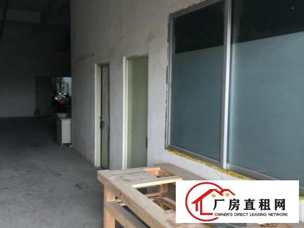  有四个办公室已经装修好水电齐全