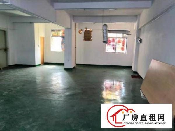 凤德岭新出楼上350平方带地坪漆装修厂房出租，水电齐全