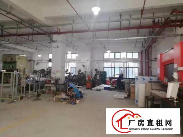 凤岗天堂围近观兰牛湖一楼厂房出租2000平米可分租