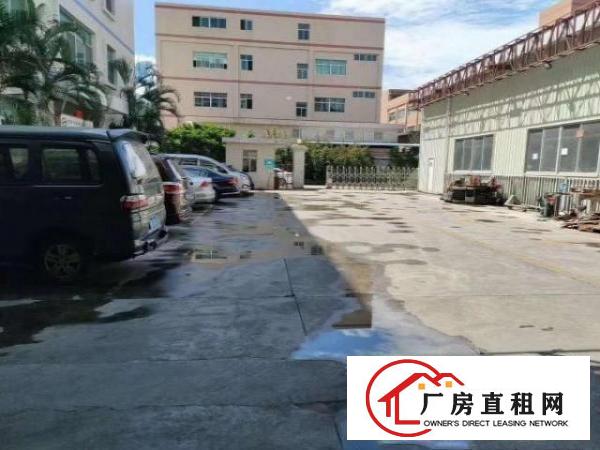  凤岗靠近观澜天堂围工业区带牛角标准一楼厂房1500平米出租