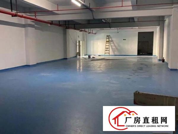  厂房位于五楼不是顶楼，三部电梯直达