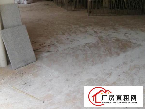  在塘沥村委会对面珍爱公寓二搂，也可以做铺位