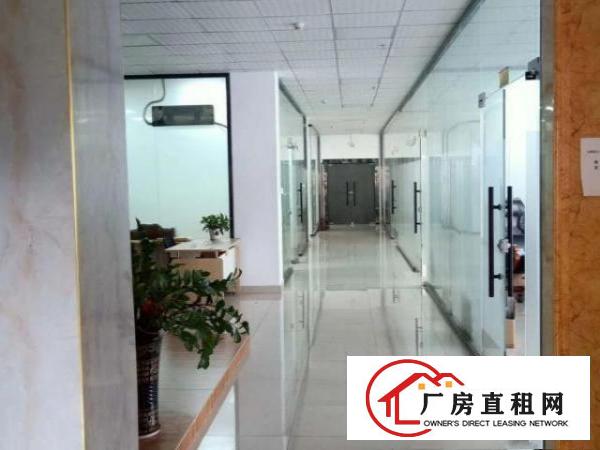  凤岗镇形象好带装修消防喷淋厂房出租二楼3600平米空地大