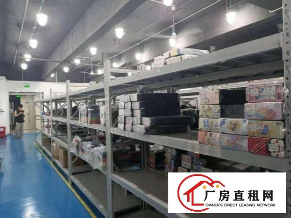  凤岗轻工业电商加工电子仓库厂房出租楼上740平出租水电齐
