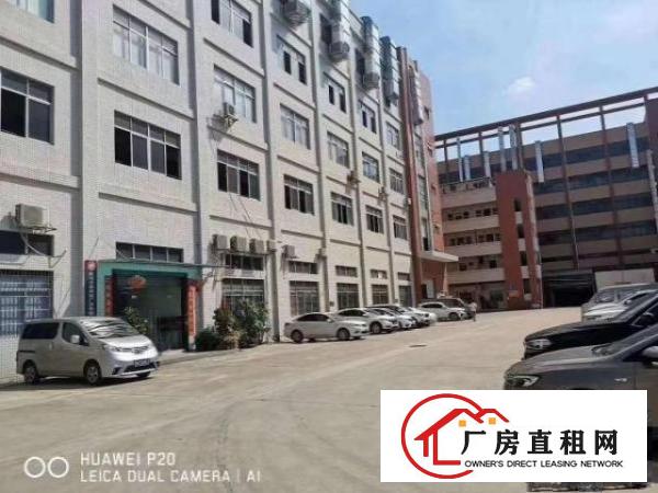  凤岗靠深圳新空出一楼注塑厂房出租550平方现成三部航车