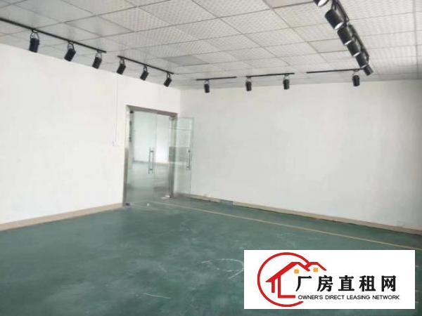 凤岗金凤凰楼上带装修电子包装配件加工厂房出租