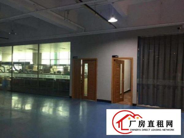  凤岗工业园新出楼上豪华厂房办公室地坪漆直接办公无转让费
