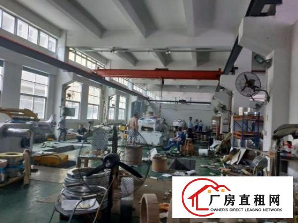  凤岗宏盈工业区一楼厂房出租1100平适合机械五金注塑模具压铸