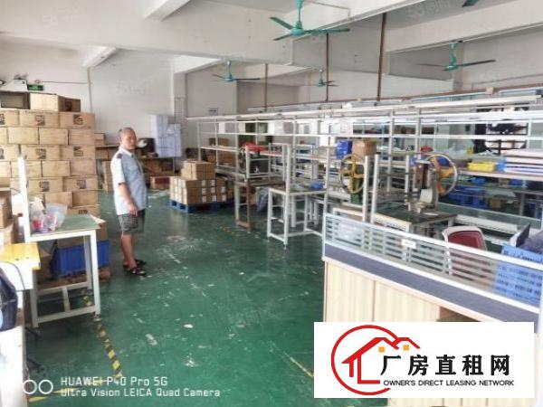  雁田海关楼上一整层700平方，现成装修，豪华办公室