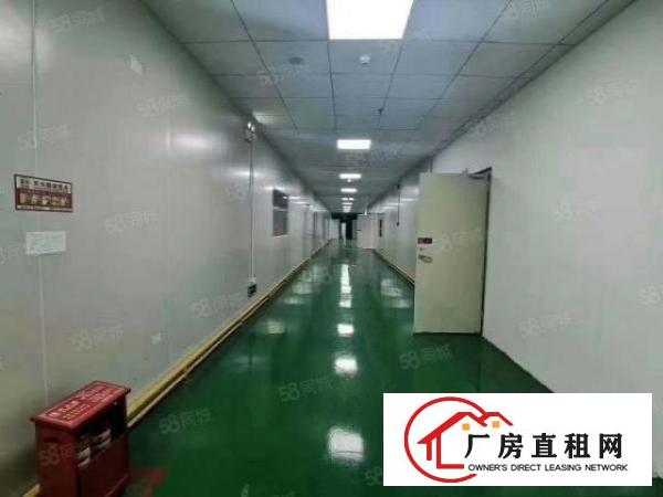  凤岗标准厂房楼上现成装修水电齐全680平起租