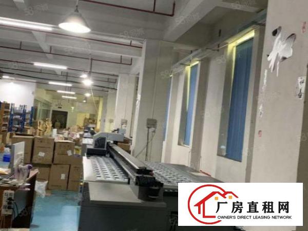  凤岗五联近深圳平湖观兰，二楼厂房出租1380平水电齐全