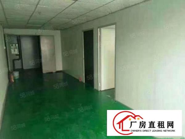  凤岗工业园带装修地坪漆厂房楼上出租1500平方出租配套齐全