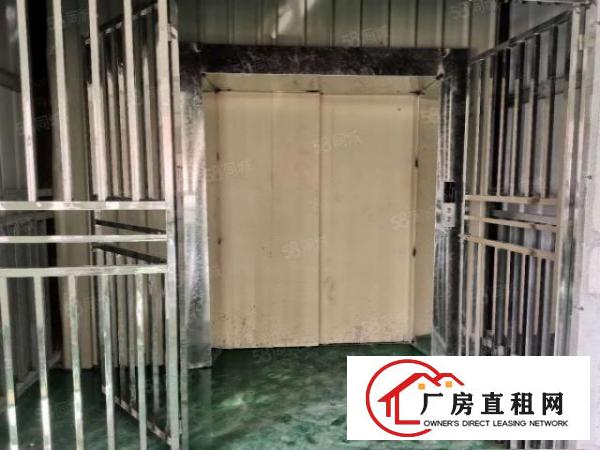  （出租）凤岗楼上新出238平方带全新地坪漆！