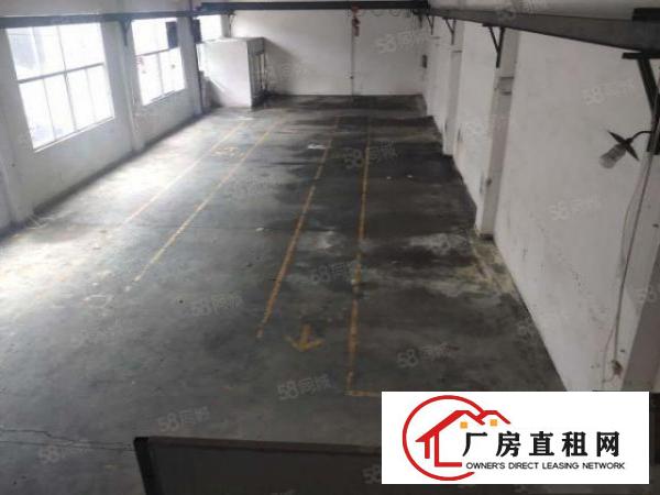  凤岗雁田新空出一楼带行车450平方厂房出租
