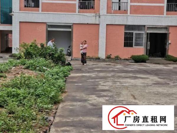  凤岗雁田布心工业区楼上800平米仓库超大空地厂房出租