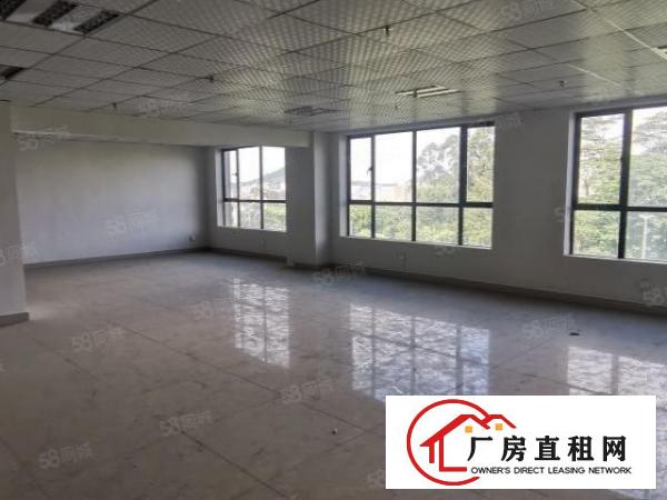  凤岗雁田布心工业区楼上800平米仓库超大空地厂房出租