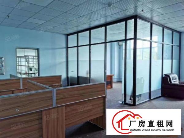  凤岗雁田新出楼上精装修厂房700平方出租紧挨深圳地区