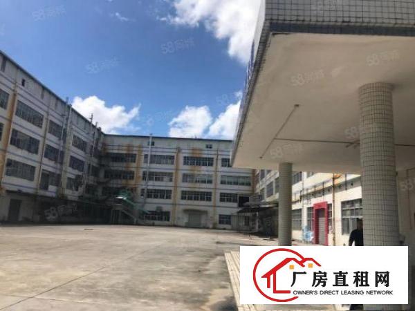  雁田海关新出楼上厂房11000平方，现成装修可分租