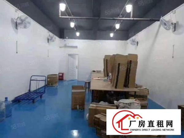  凤岗新空出楼上740平方现成地坪漆办公室装修！