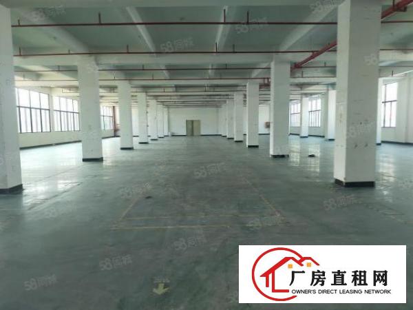  凤岗镇空出实际面积1500平，全新地坪漆，3吨货梯，好招工