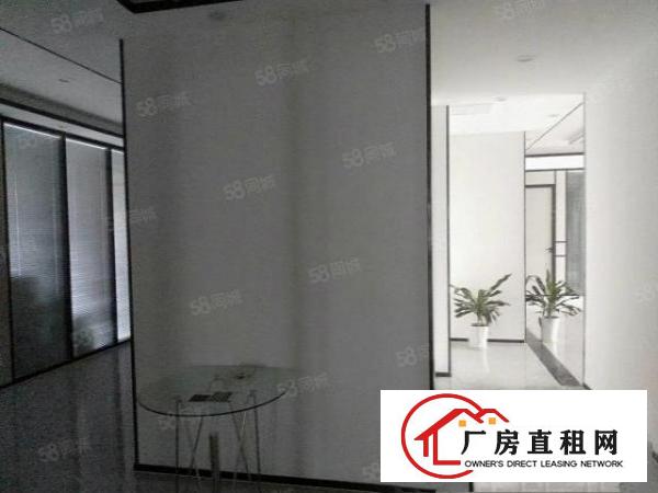 凤岗新出1000平豪华装修原房东厂房整层园区形象气派大气