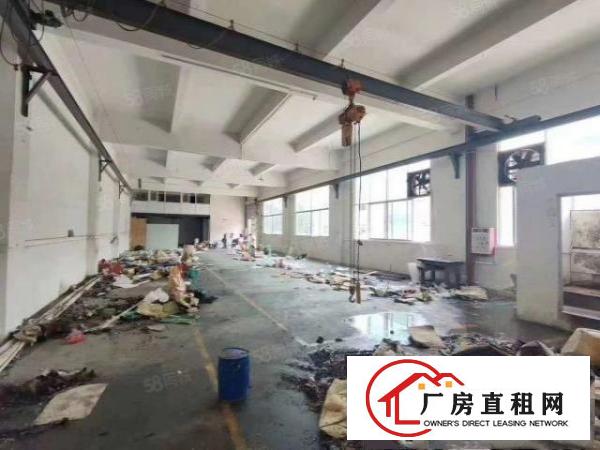  凤岗五联工业区一楼厂房500平方出租。6米高。现成行车