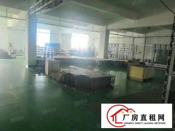  凤岗雁田临近深圳空出500平厂房带现成装修出租