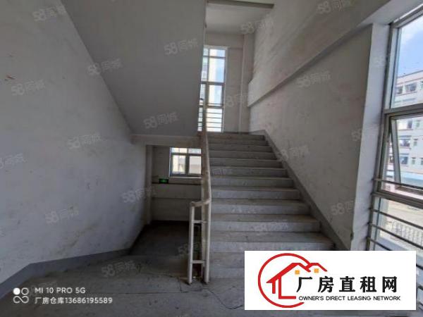  凤岗.主干道边原房东无公摊楼上2100平方交通便利价格实惠