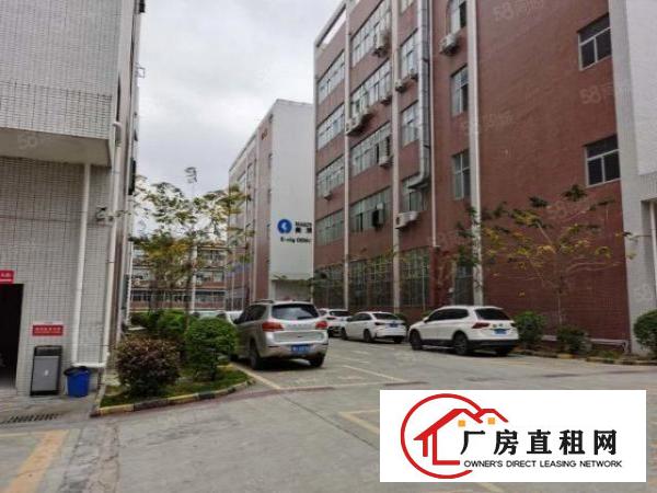  凤岗雁田前卫工业园区三楼500平可分租形象好超大空地厂房出租