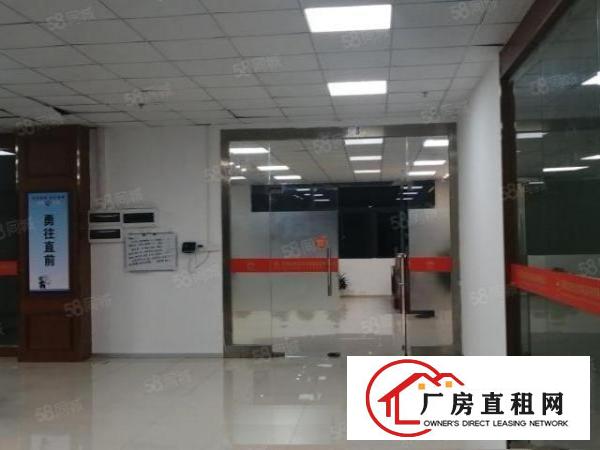  凤岗莞深工业区新出楼上单层4800平现成装修水电齐全100起