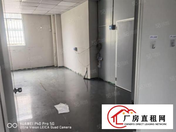  凤岗五联新出楼上豪华装修厂房500平方，水电齐全